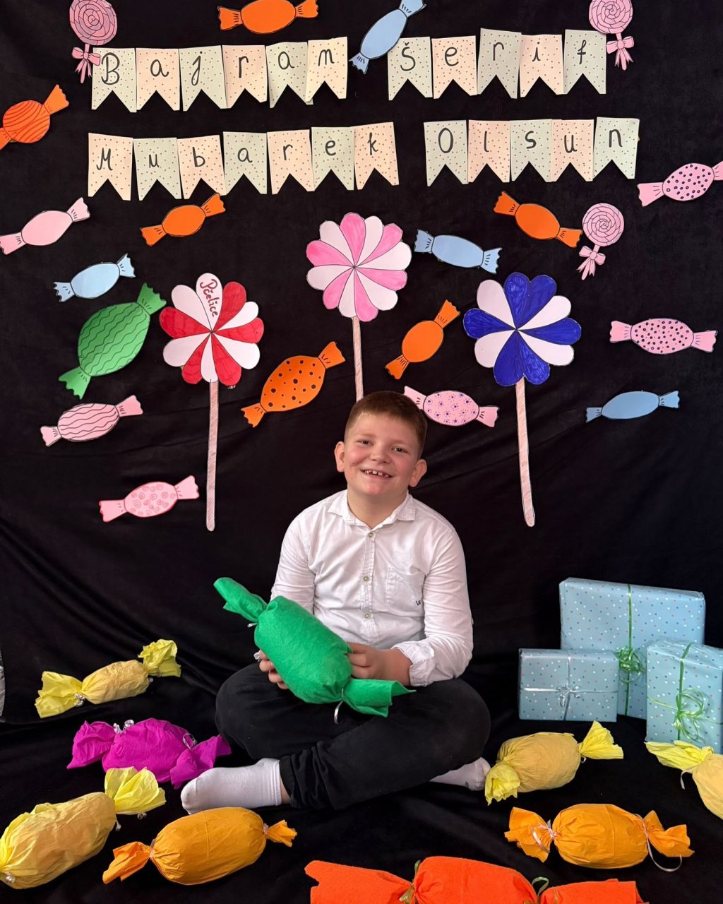 Instagram post from vrtickiki. This post is in position 19.