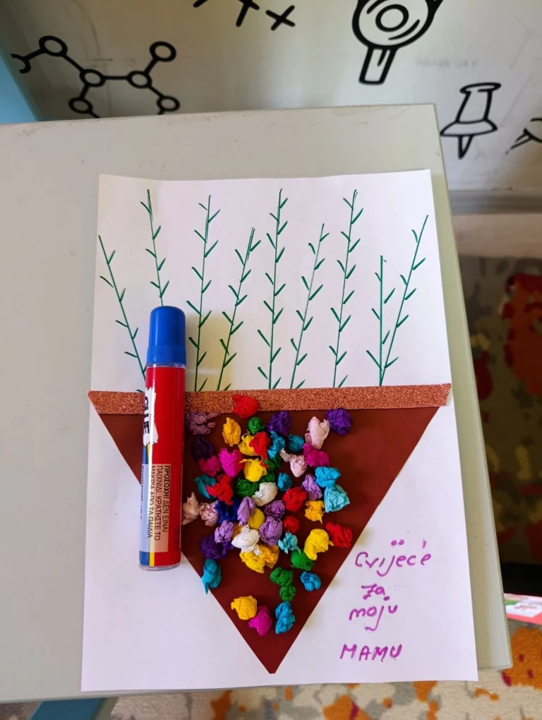 Instagram post from vrtickiki. This post is in position 5.