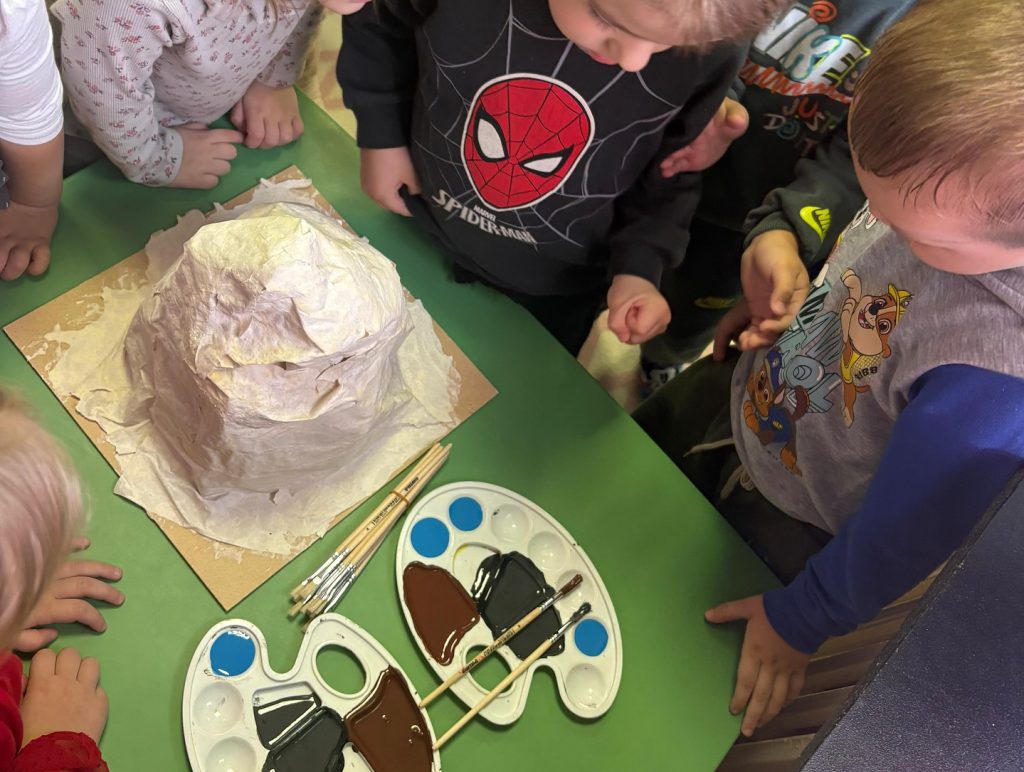 Instagram post from vrtickiki. This post is in position 10.