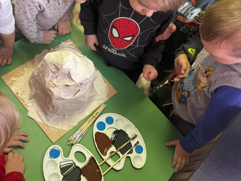 Instagram post from vrtickiki. This post is in position 10.