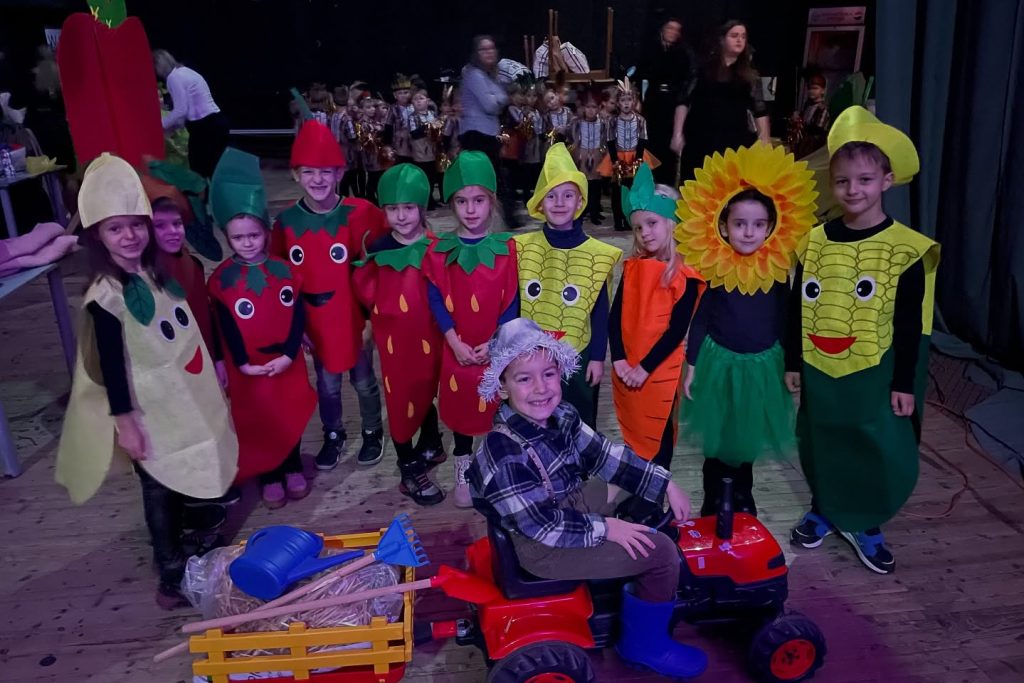 Instagram post from vrtickiki. This post is in position 13.