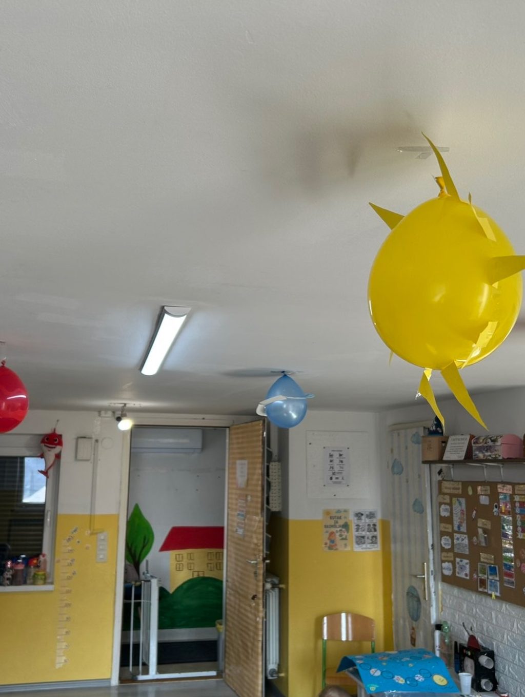 Instagram post from vrtickiki. This post is in position 19.