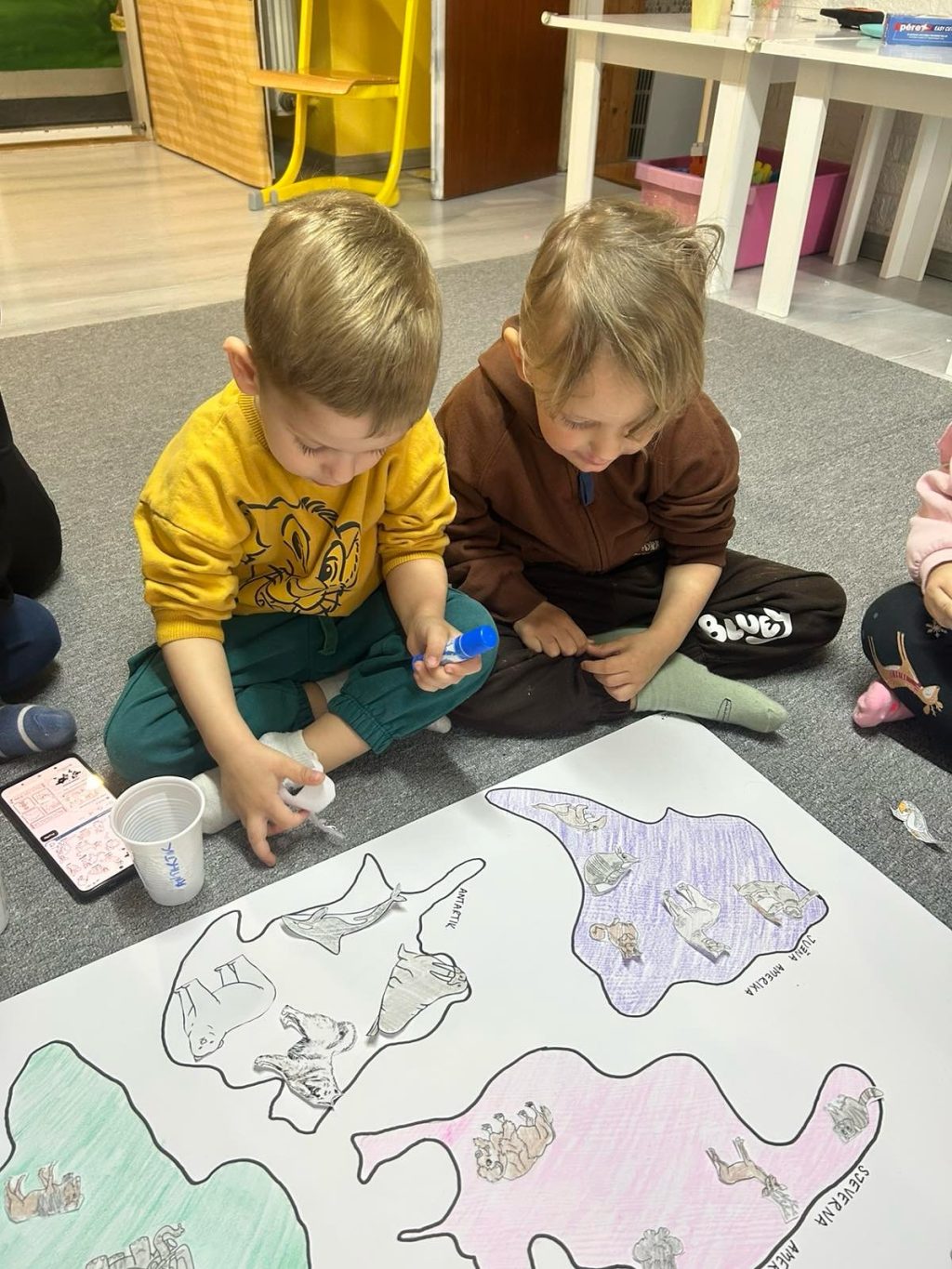 Instagram post from vrtickiki. This post is in position 4.