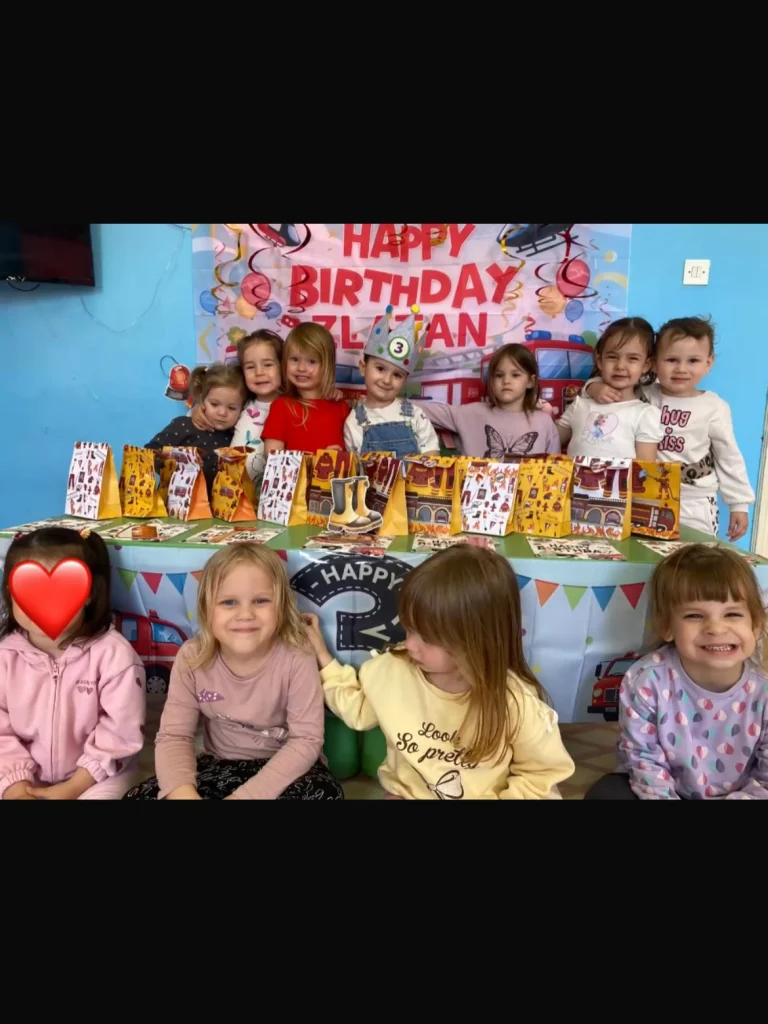 Instagram post from vrtickiki. This post is in position 7.