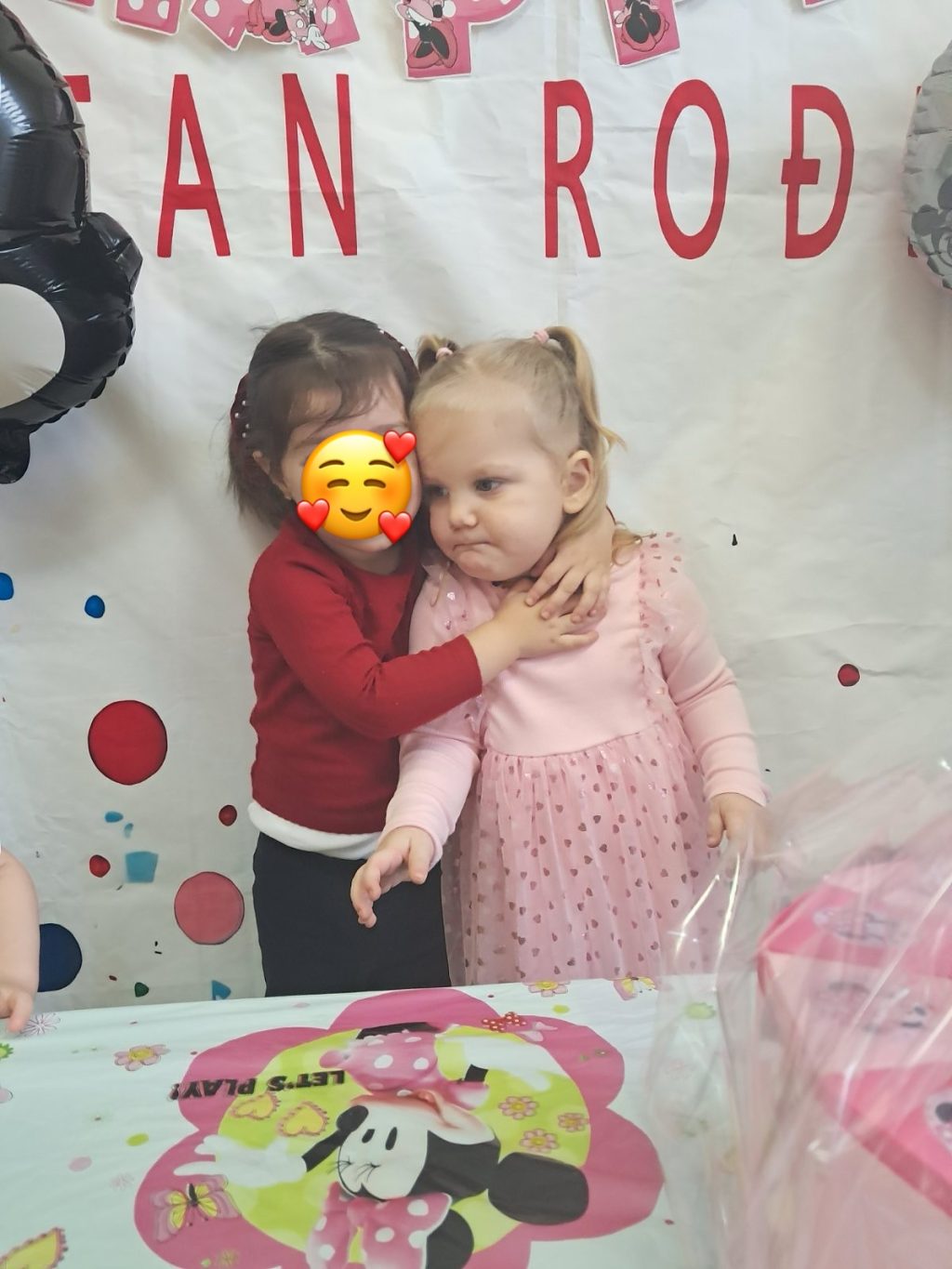 Instagram post from vrtickiki. This post is in position 3.