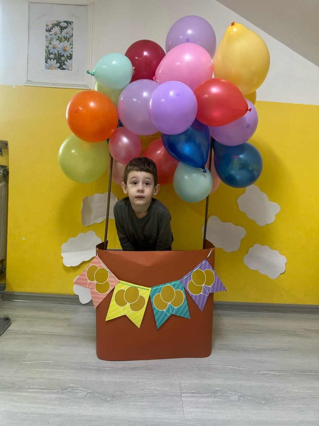 Instagram post from vrtickiki. This post is in position 6.