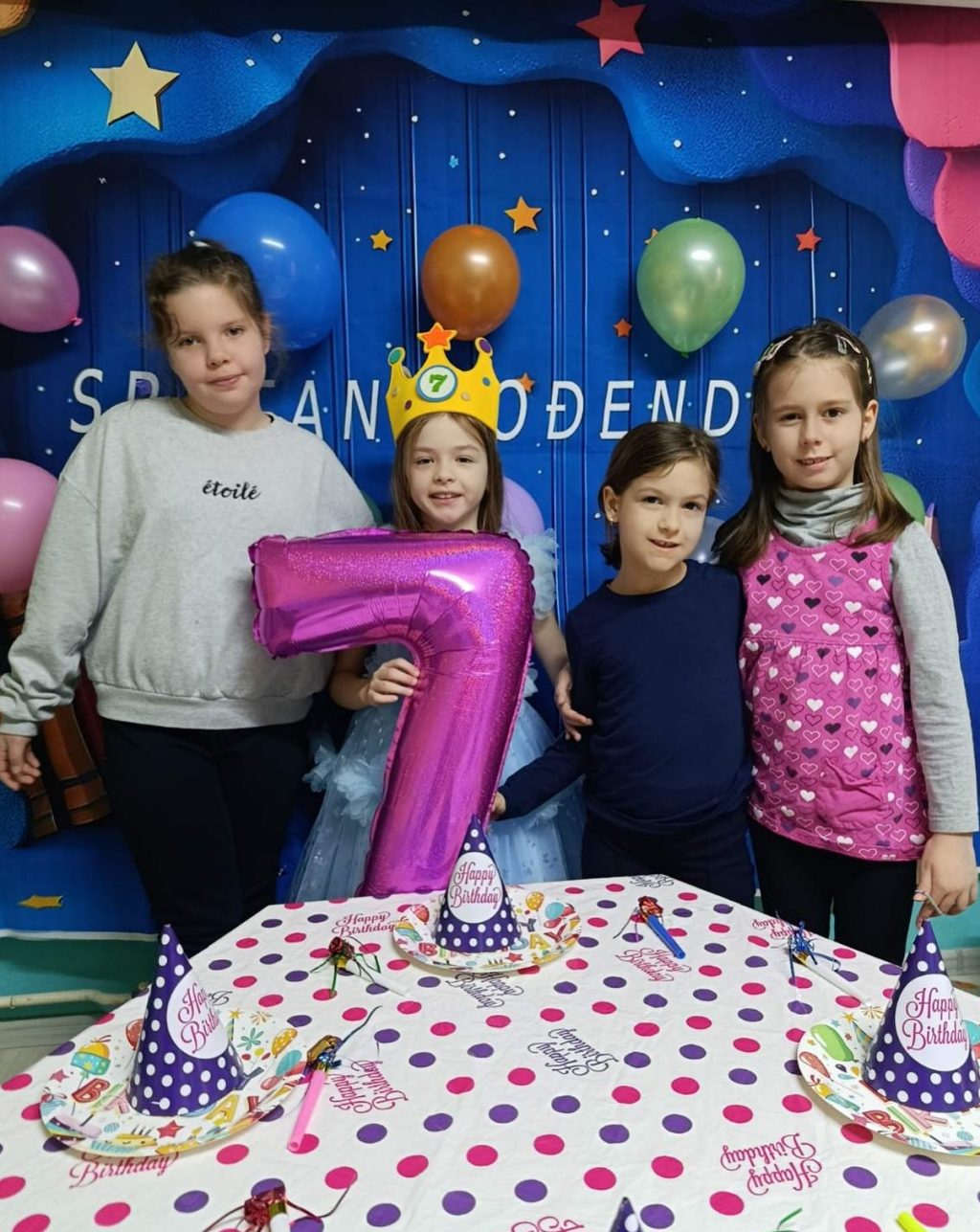 Instagram post from vrtickiki. This post is in position 3.