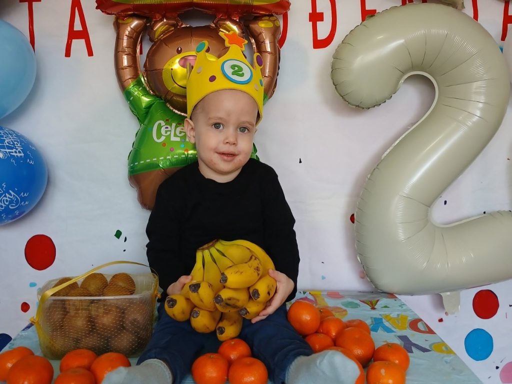 Instagram post from vrtickiki. This post is in position 1.