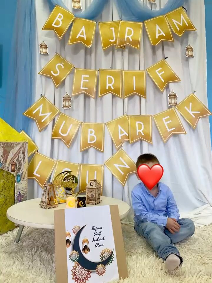 Instagram post from vrtickiki. This post is in position 11.