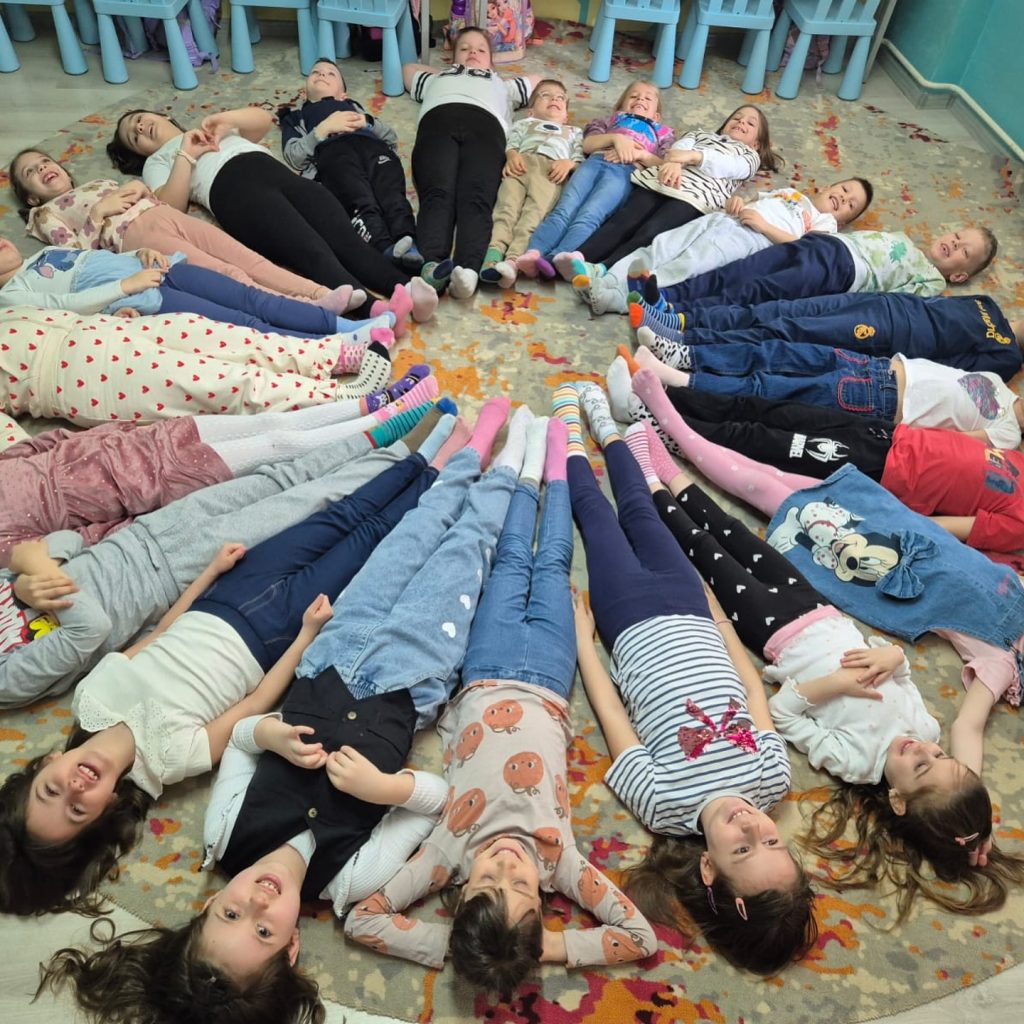 Instagram post from vrtickiki. This post is in position 8.