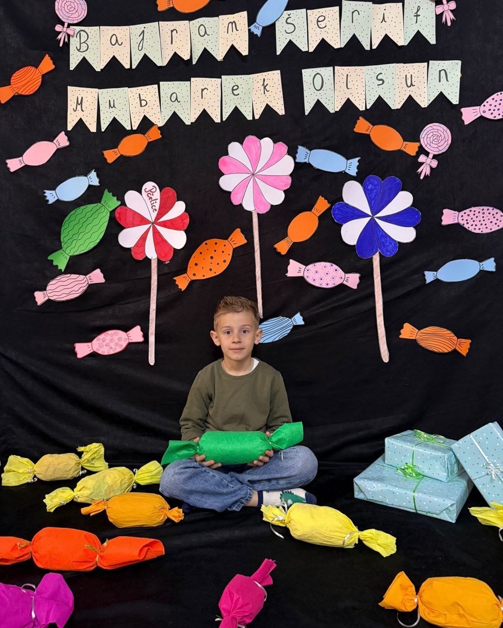 Instagram post from vrtickiki. This post is in position 16.