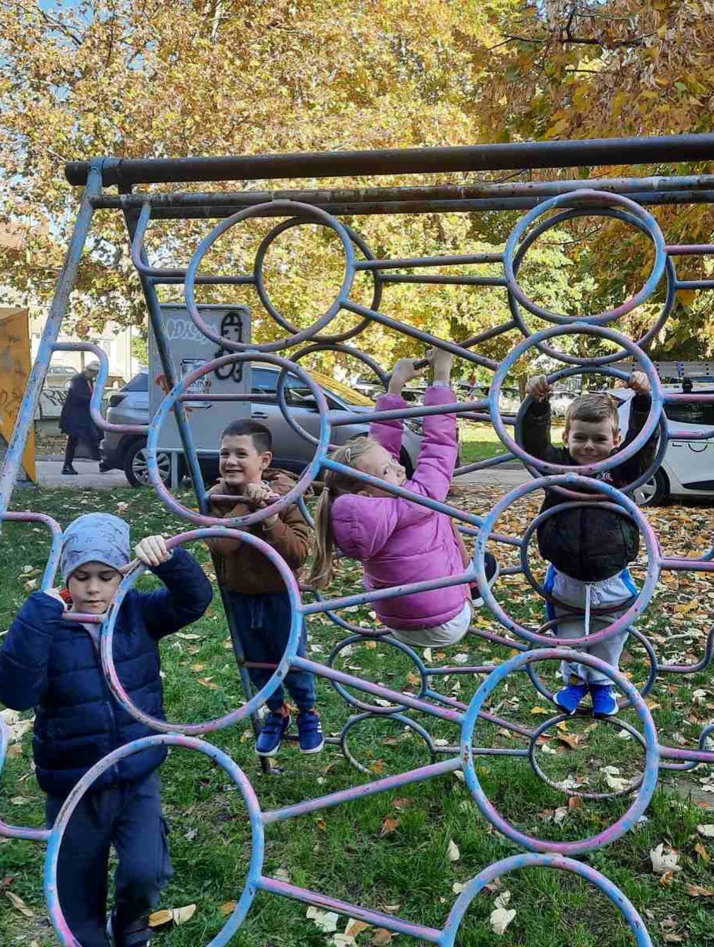 Instagram post from vrtickiki. This post is in position 15.