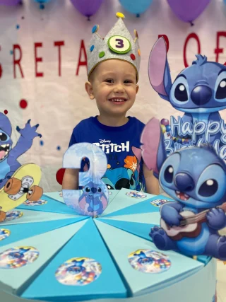 Instagram post from vrtickiki. This post is in position 3.