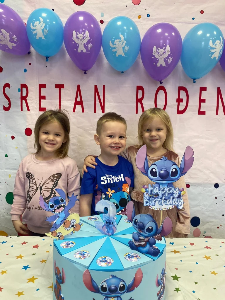 Instagram post from vrtickiki. This post is in position 6.