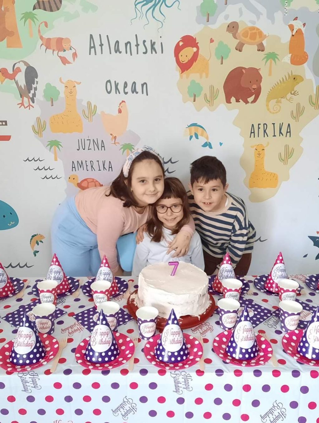 Instagram post from vrtickiki. This post is in position 3.