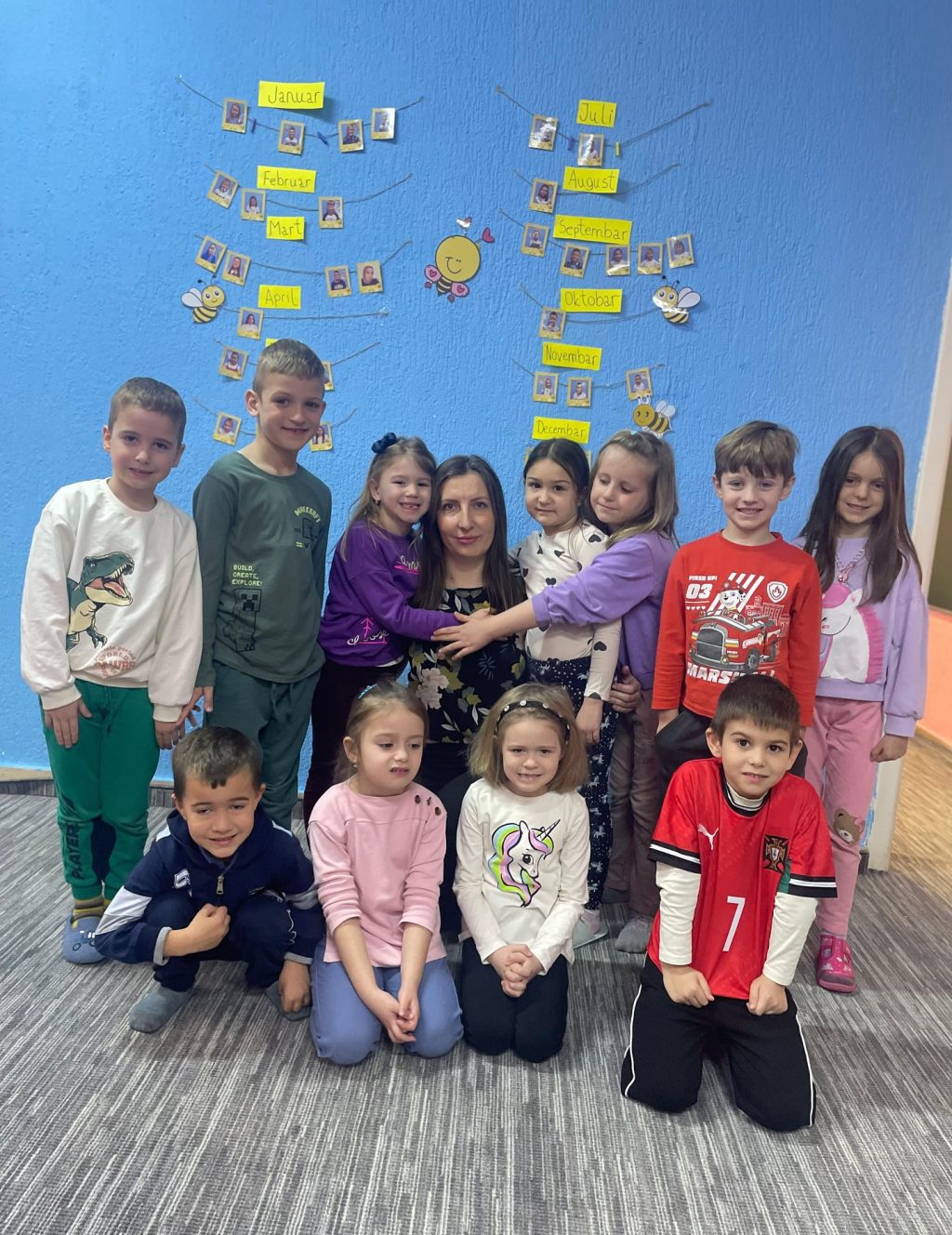 Instagram post from vrtickiki. This post is in position 0.