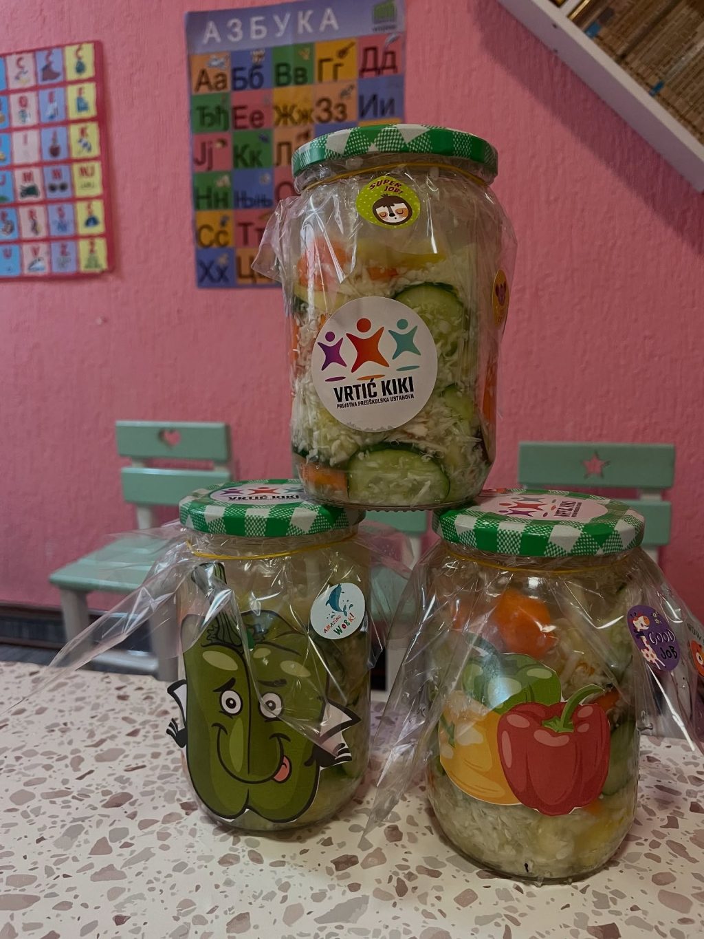 Instagram post from vrtickiki. This post is in position 0.