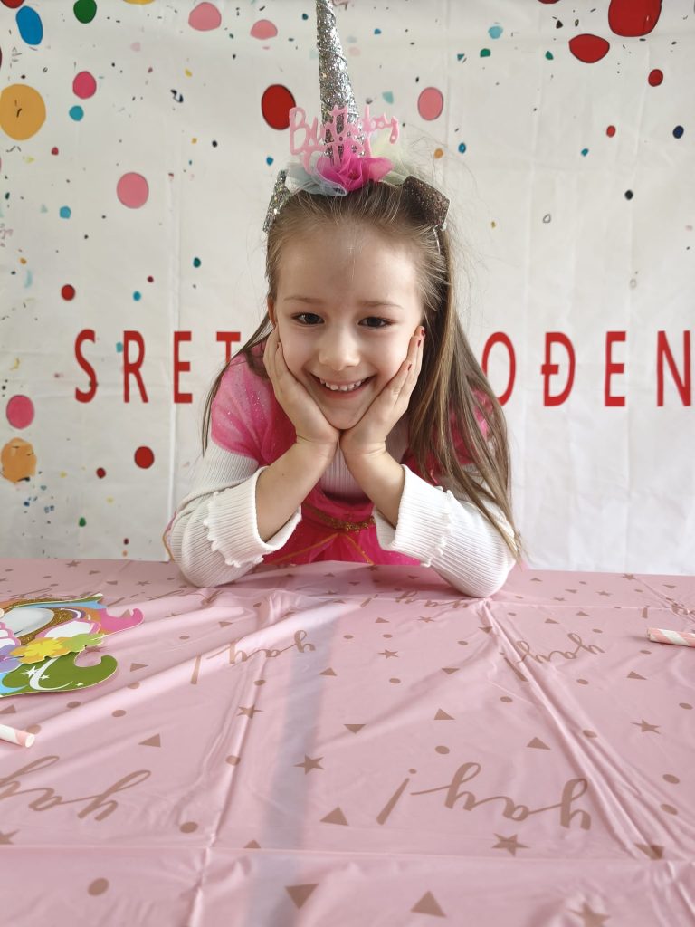 Instagram post from vrtickiki. This post is in position 12.