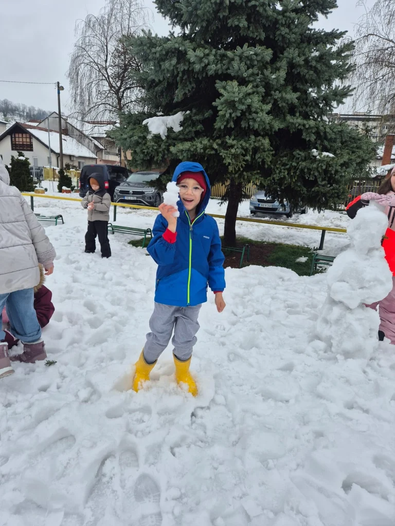 Instagram post from vrtickiki. This post is in position 6.