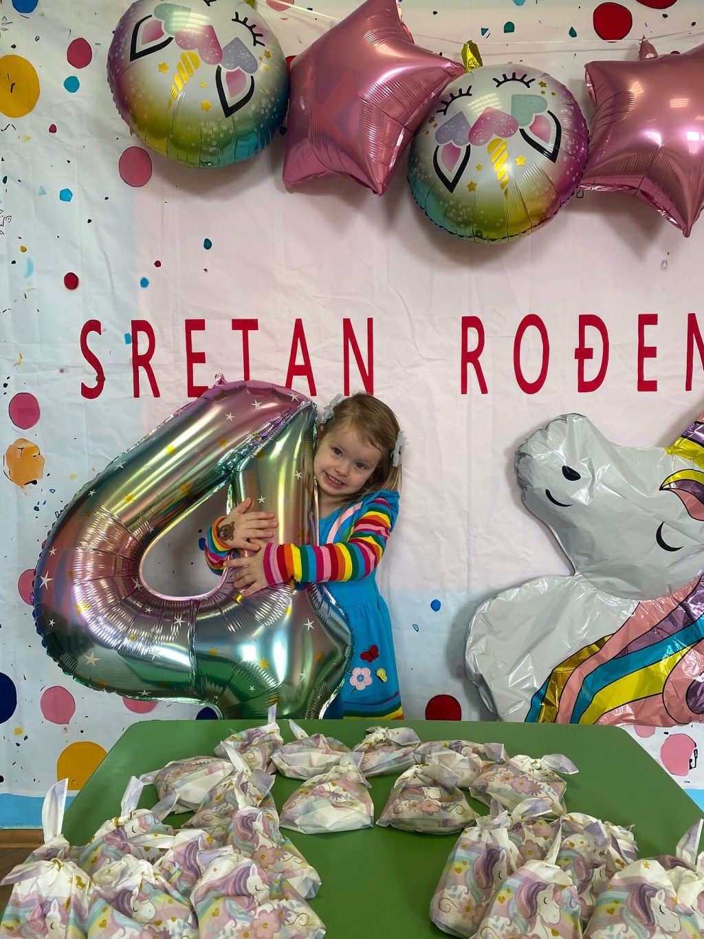 Instagram post from vrtickiki. This post is in position 1.