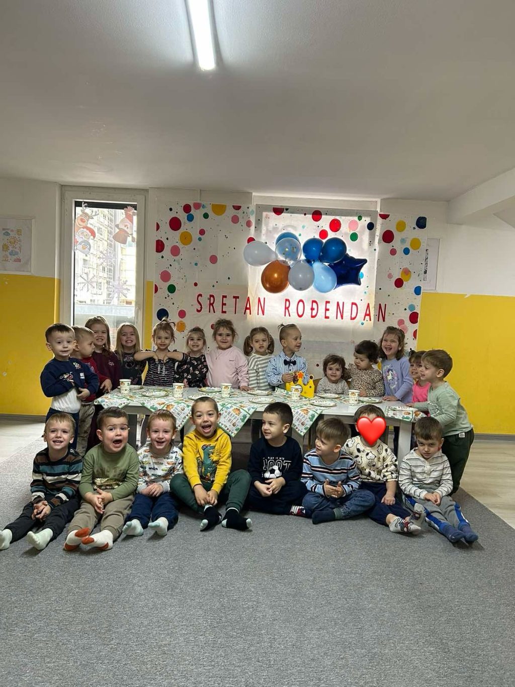 Instagram post from vrtickiki. This post is in position 6.