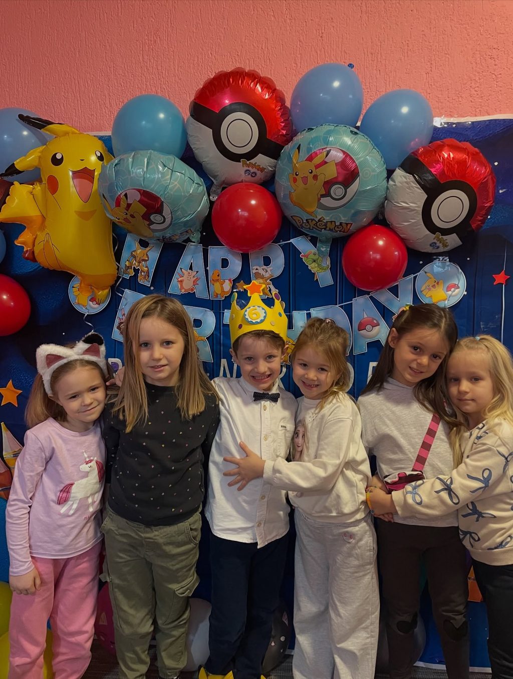 Instagram post from vrtickiki. This post is in position 5.