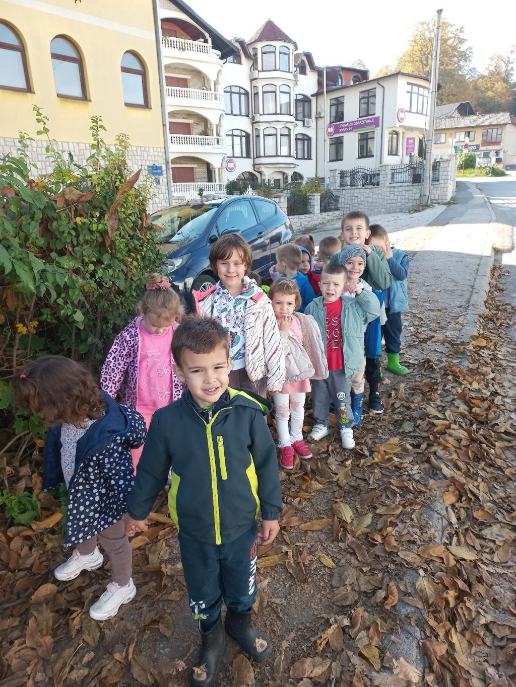 Instagram post from vrtickiki. This post is in position 9.