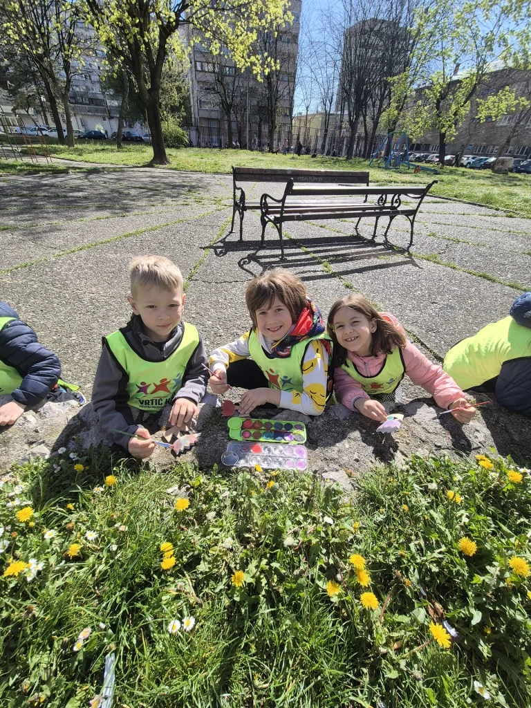 Instagram post from vrtickiki. This post is in position 0.