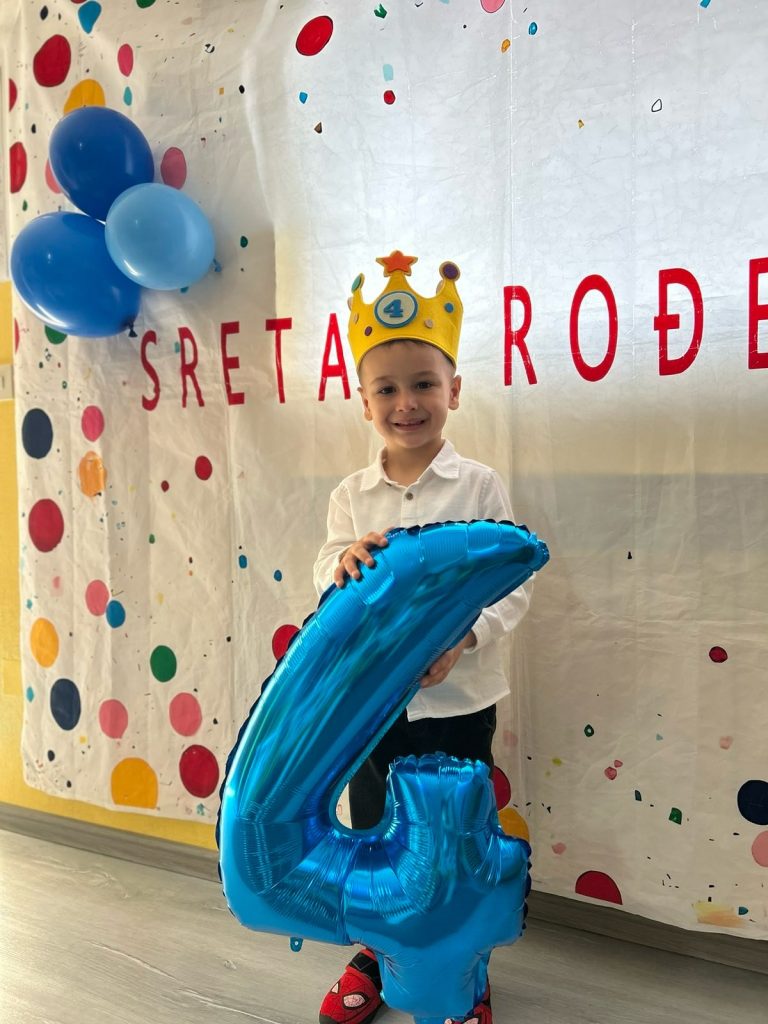 Instagram post from vrtickiki. This post is in position 3.