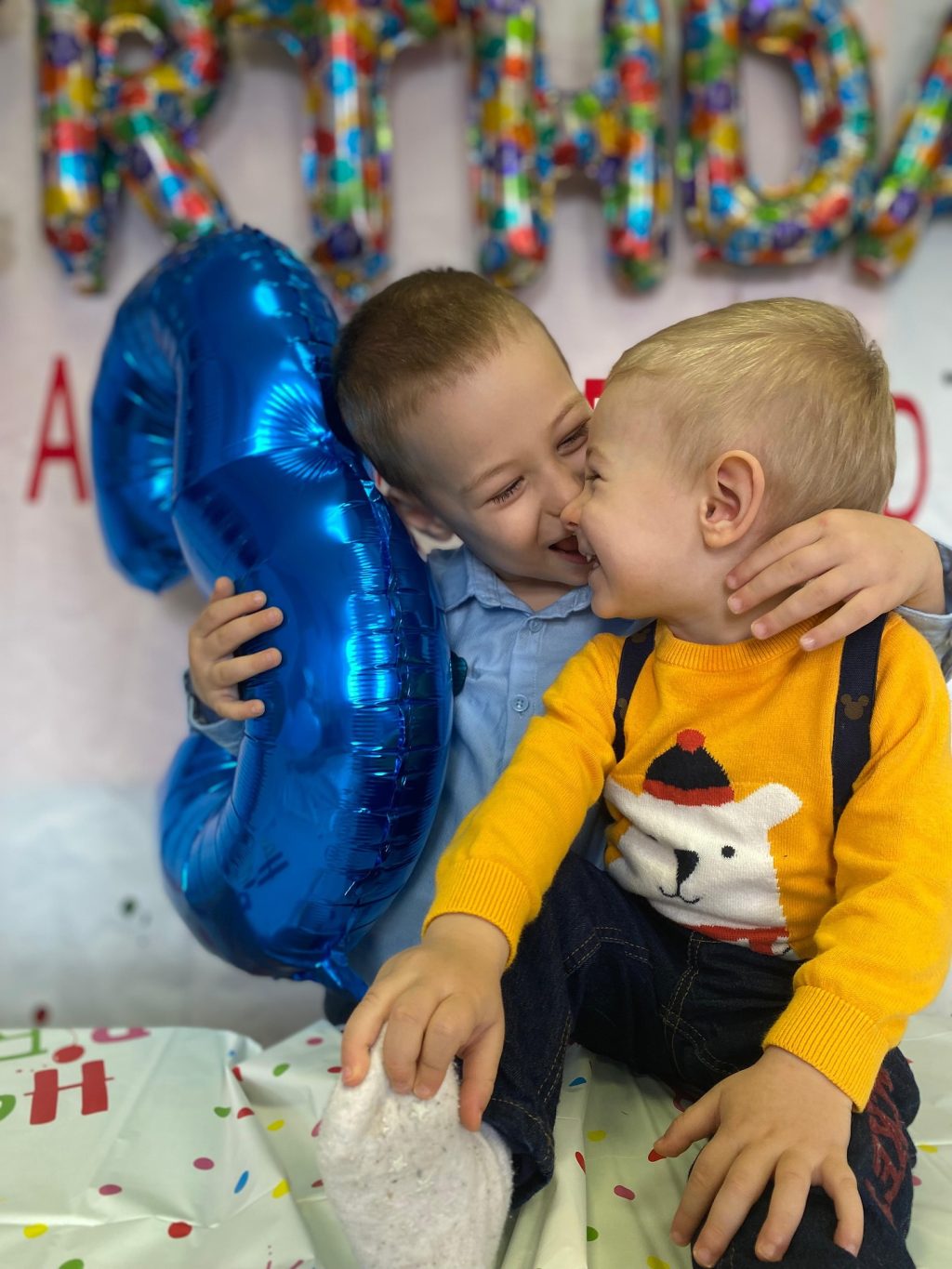 Instagram post from vrtickiki. This post is in position 1.