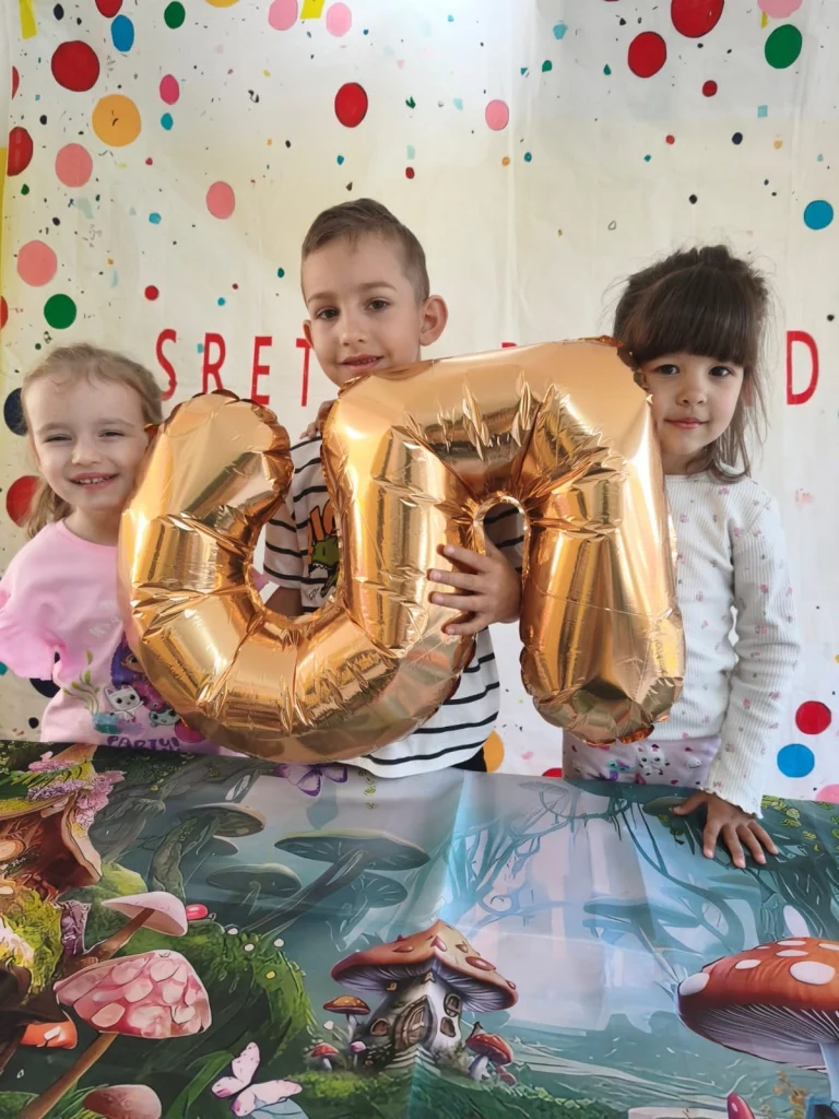 Instagram post from vrtickiki. This post is in position 2.