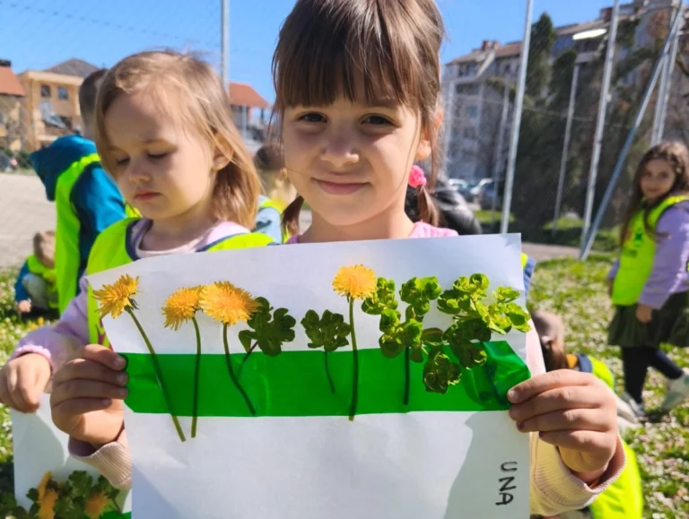 Instagram post from vrtickiki. This post is in position 10.