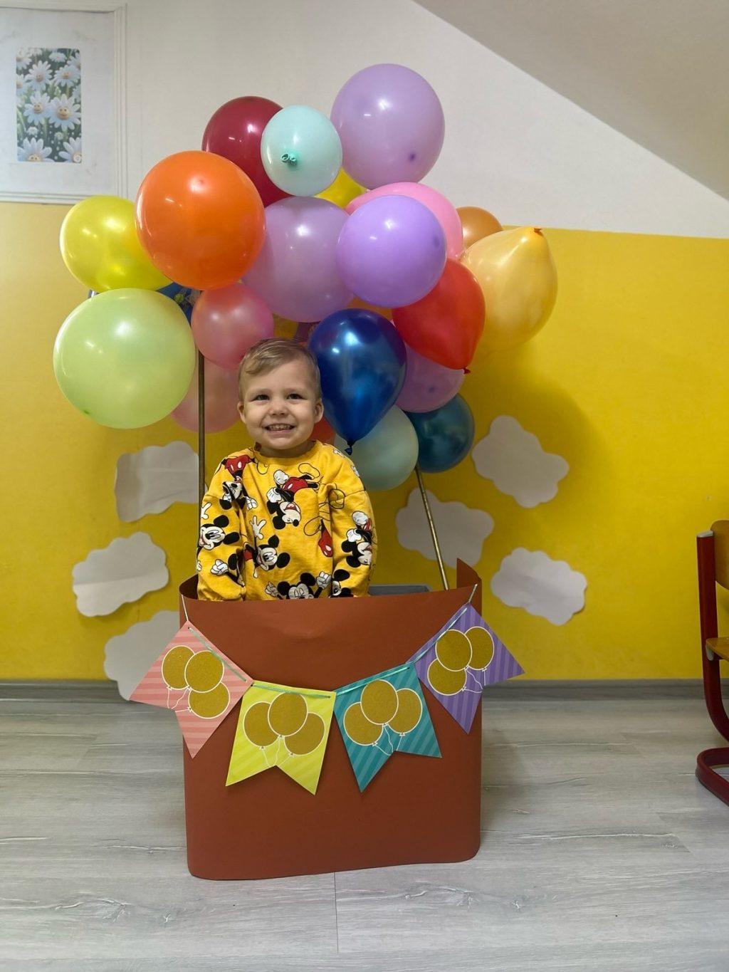 Instagram post from vrtickiki. This post is in position 7.