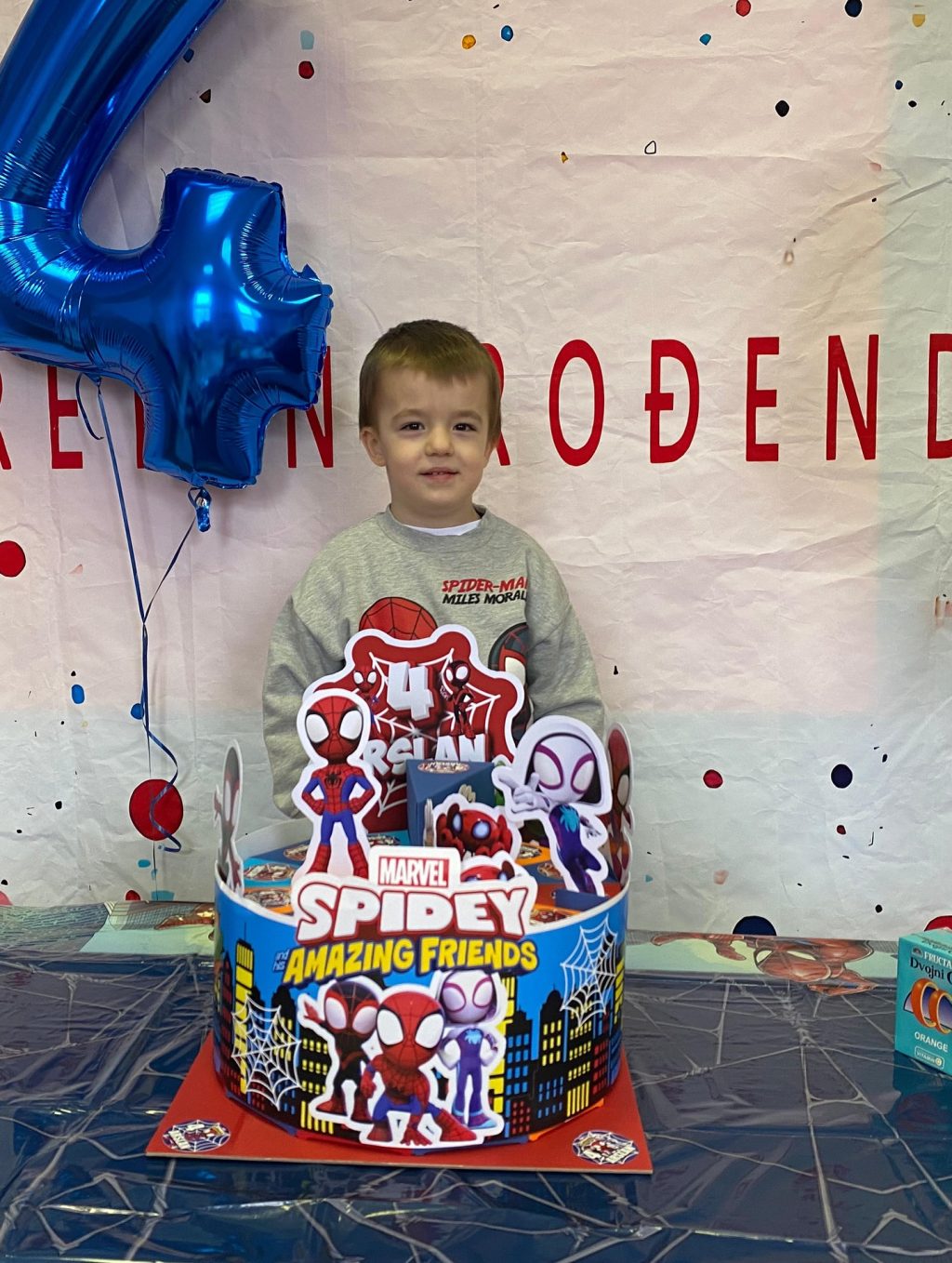 Instagram post from vrtickiki. This post is in position 2.