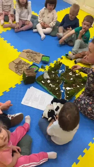 Instagram post from vrtickiki. This post is in position 7.