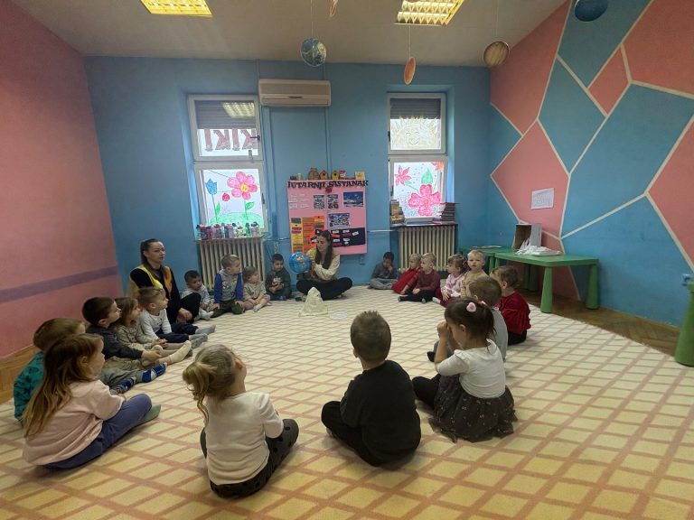 Instagram post from vrtickiki. This post is in position 2.