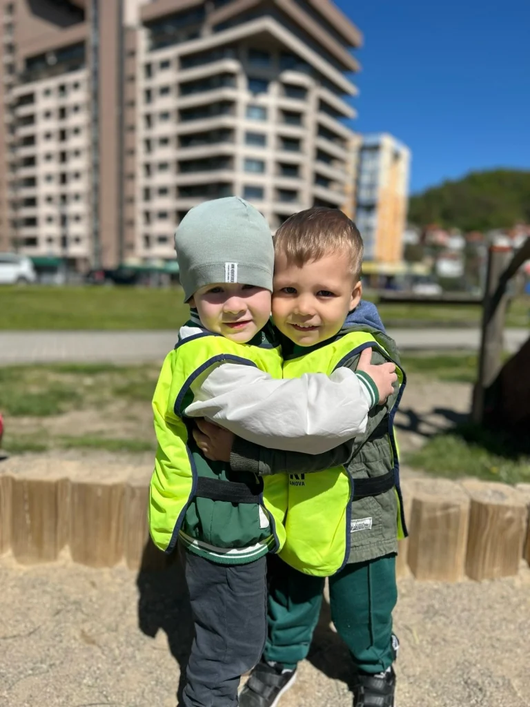 Instagram post from vrtickiki. This post is in position 9.