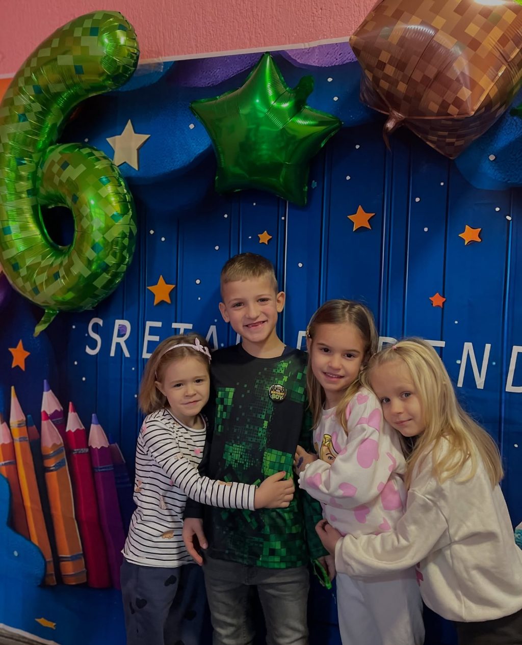 Instagram post from vrtickiki. This post is in position 2.