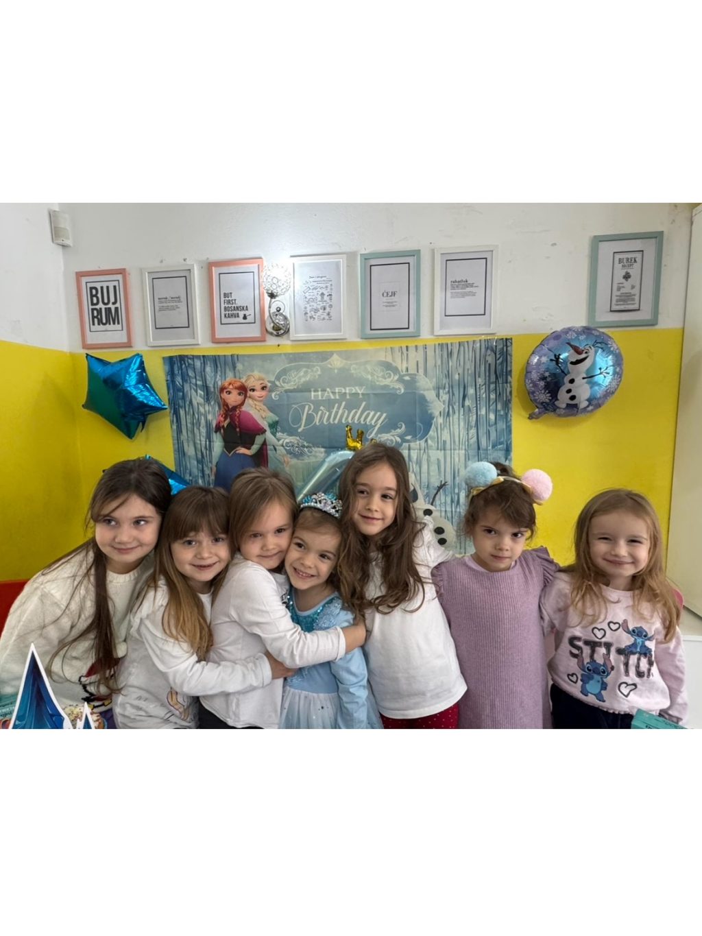 Instagram post from vrtickiki. This post is in position 4.