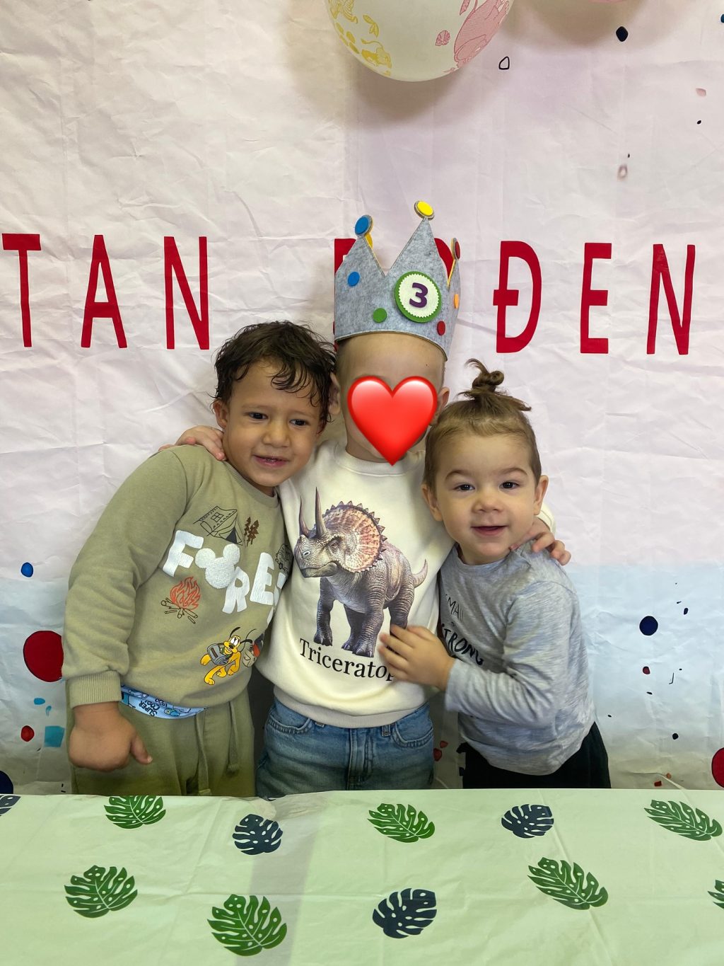 Instagram post from vrtickiki. This post is in position 2.