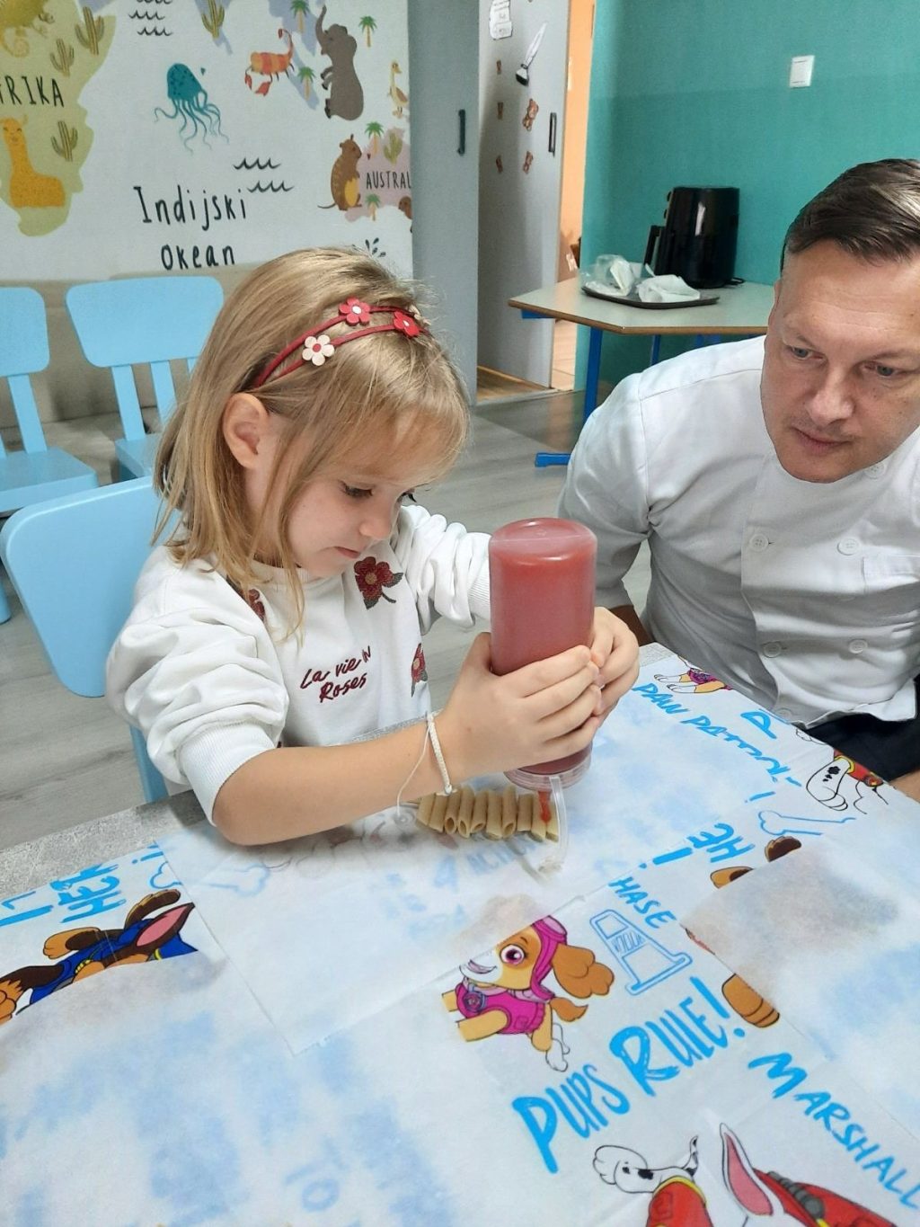 Instagram post from vrtickiki. This post is in position 8.