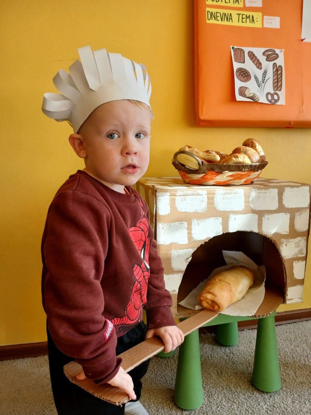 Instagram post from vrtickiki. This post is in position 8.