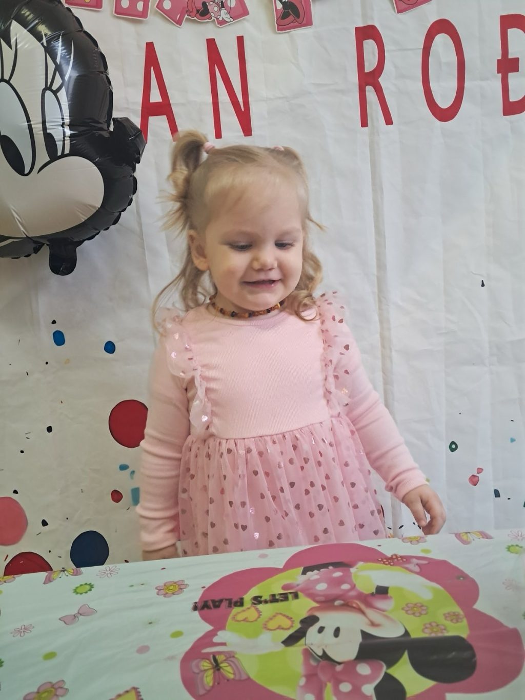 Instagram post from vrtickiki. This post is in position 0.