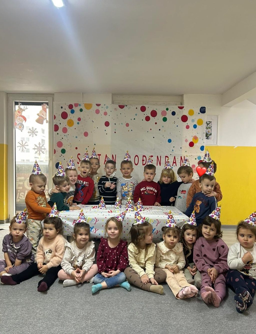 Instagram post from vrtickiki. This post is in position 6.