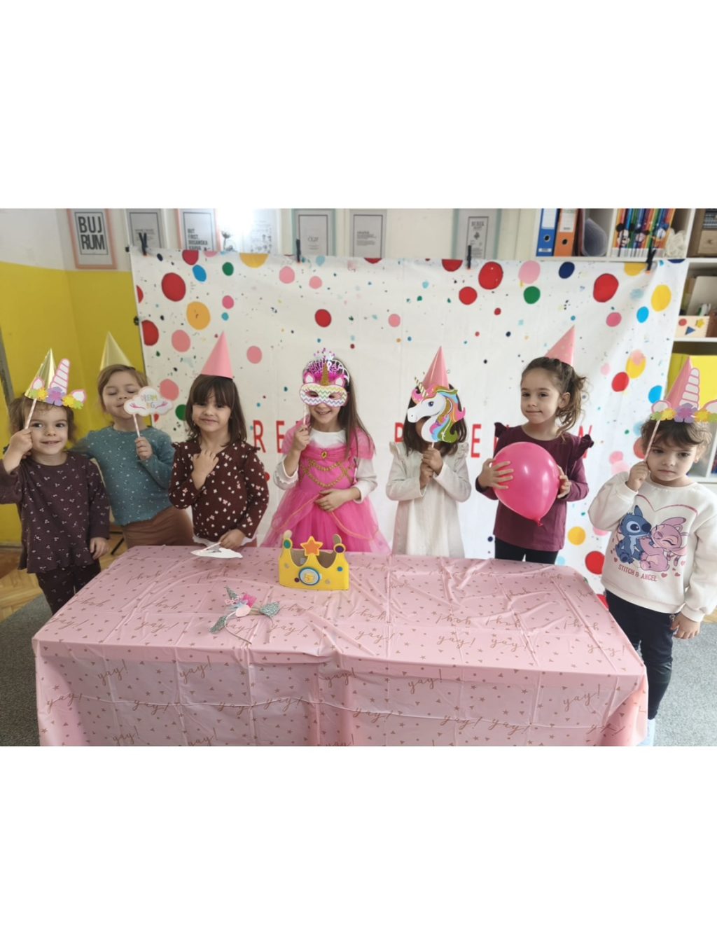 Instagram post from vrtickiki. This post is in position 3.