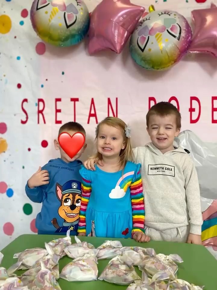 Instagram post from vrtickiki. This post is in position 4.