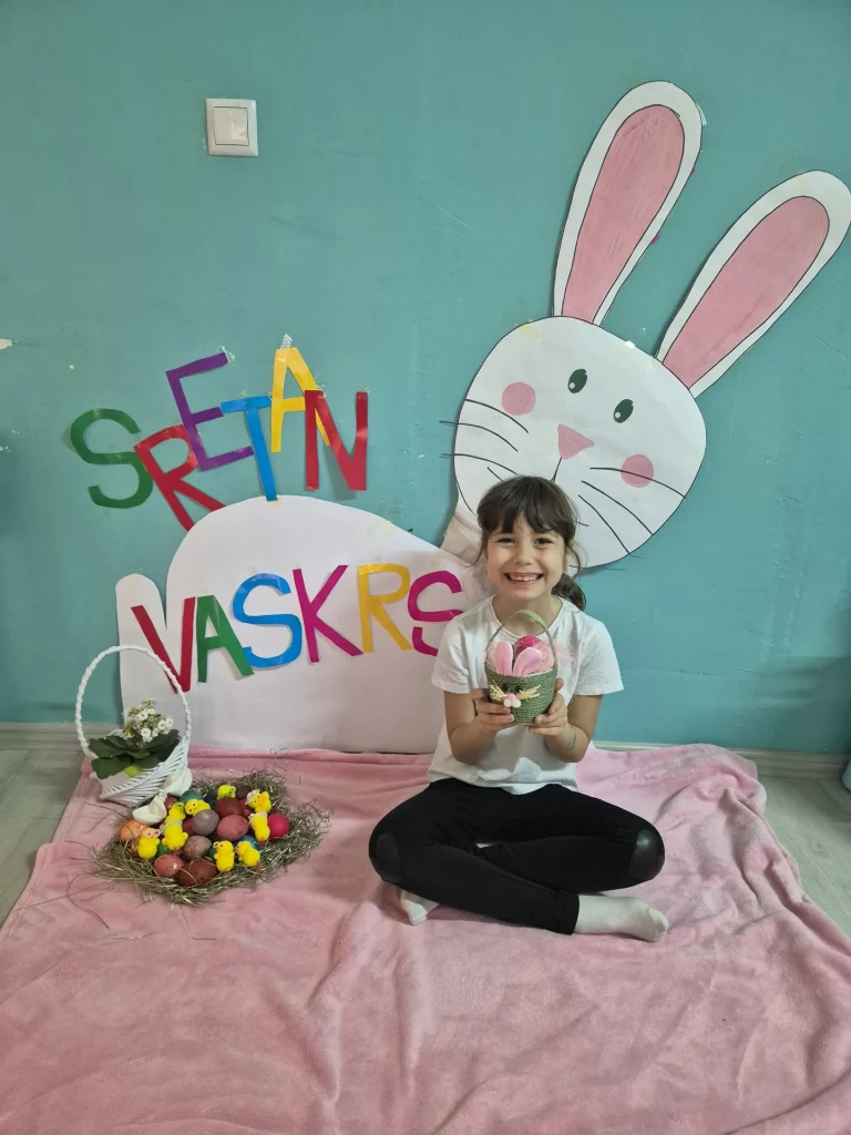 Instagram post from vrtickiki. This post is in position 4.