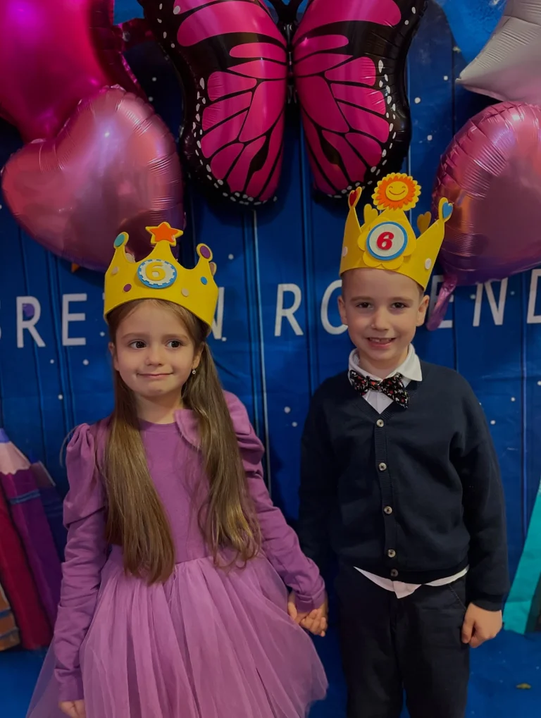 Instagram post from vrtickiki. This post is in position 6.