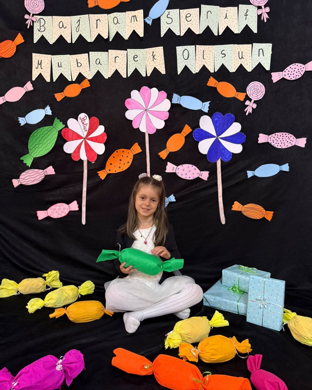 Instagram post from vrtickiki. This post is in position 6.