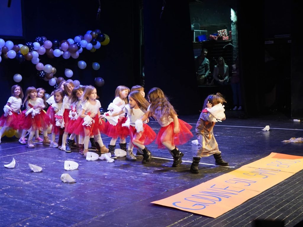 Instagram post from vrtickiki. This post is in position 2.